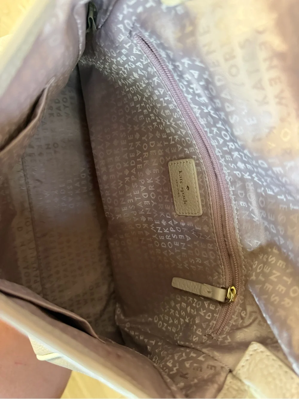 Kate Spade New York Chester Street Miri Women's Pebbled Leather Crossbody Bag